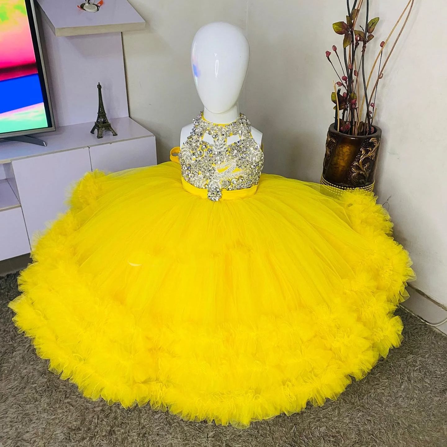 Gorgeous Yellow Flower Girl Dr - đánh giá và giá Baby Clothing Yellow